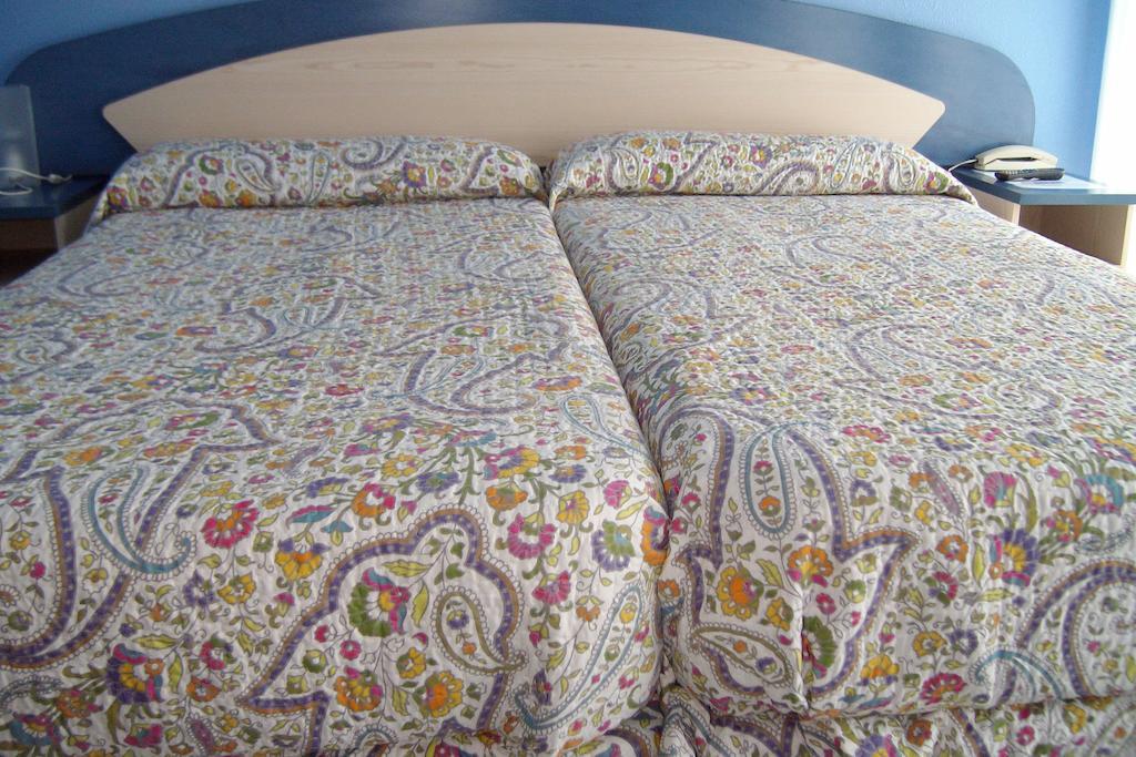 Hospedaje Argoños Quarto foto